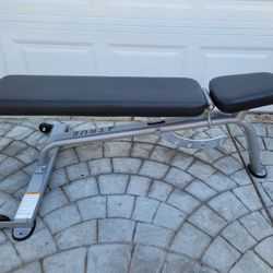 True Weight Bench 