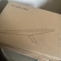 Starlink Mini Kit Portable Satellite Internet in excellent condition. Perfect for: ✅ Travel ✅ Camping ✅ Trucks / RVs ✅ Locations with poor internet co