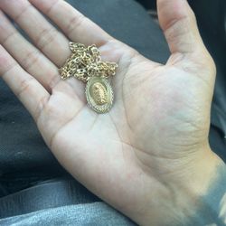 14k Virgin Marry Pendant