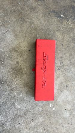 Snap- on mini socket holder