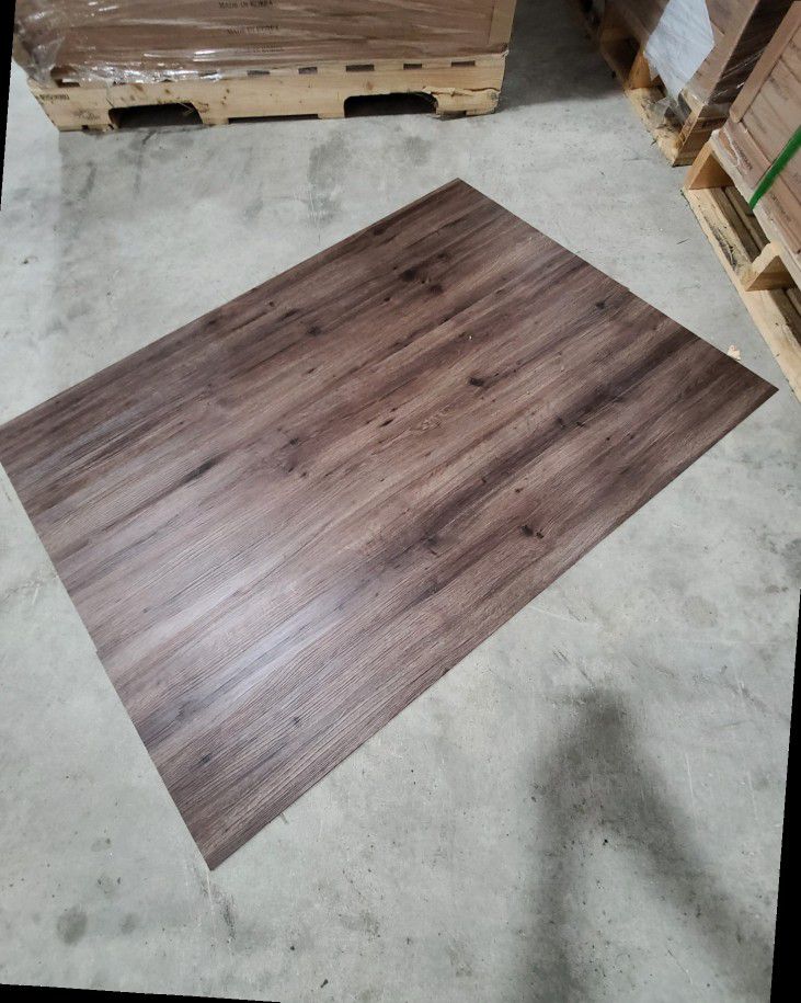 Luxury vinyl flooring  T