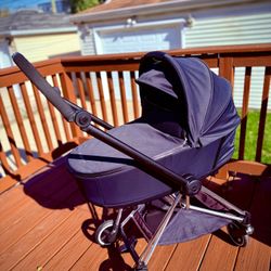 Cybex Mios Bassinet & Frame Combo – Black (Like New)