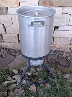 Propane Burner Stand With 30qt Pot