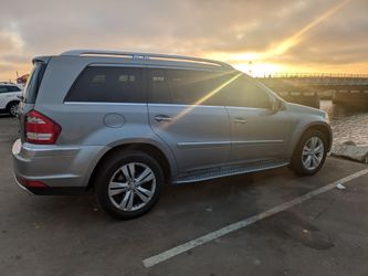 2012 Mercedes-Benz GL450 | Clean Title | 118,849 Miles