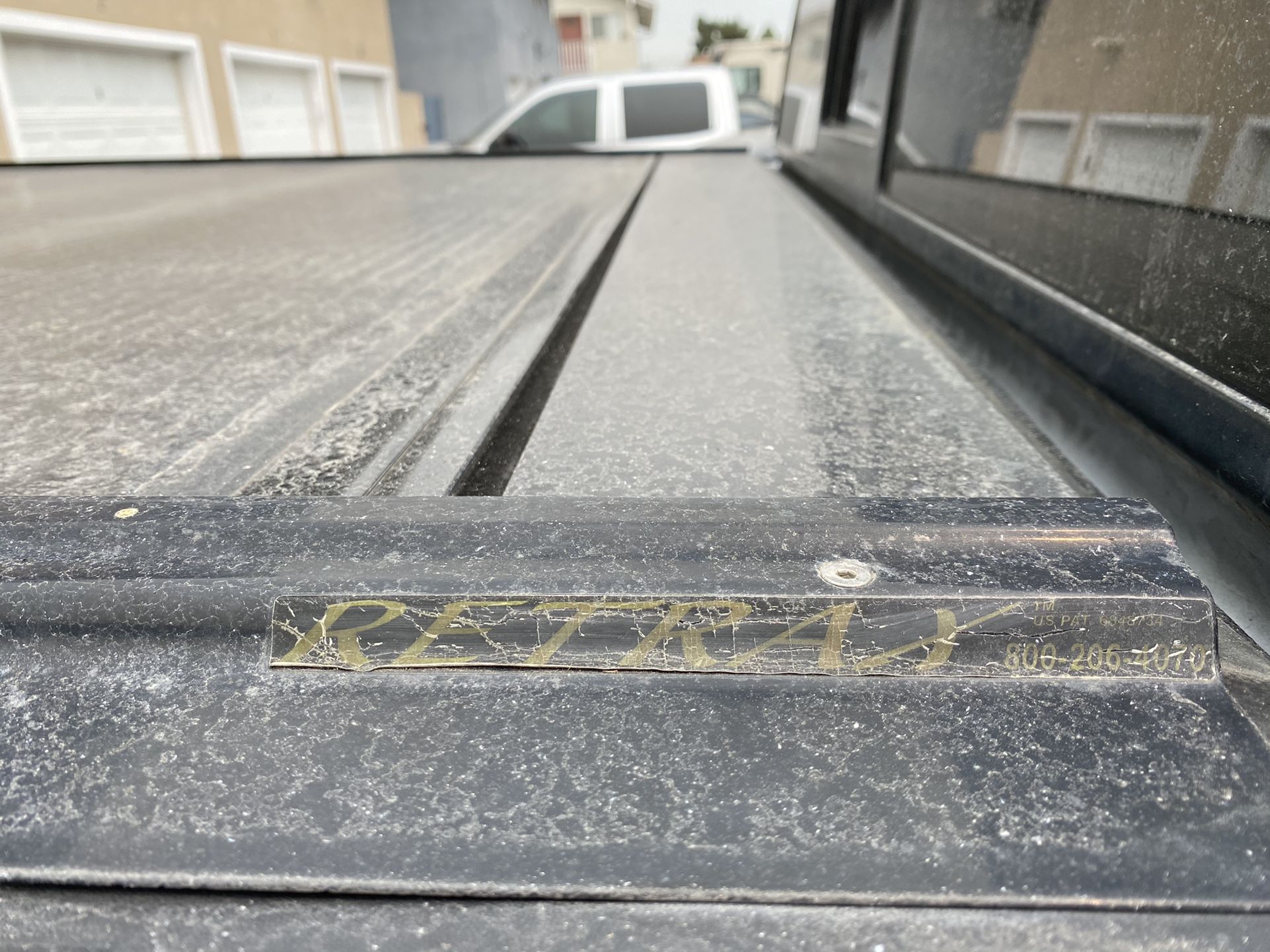 Retrax Tonneau Cover For Short Bed Ford F150 20102014 for Sale in Dana Point, CA OfferUp