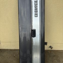 Chevy Silverado Tailgate 