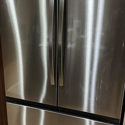 Samsung Mega Capacity 3 Door- French Door With Dual Ice Maker
