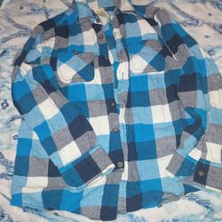 $5 kid's shirt size 10/12