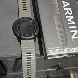 GARMIN INSTINCT 2X SOLAR LIKE NEW