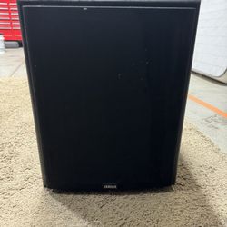 Yamaha Subwoofer 