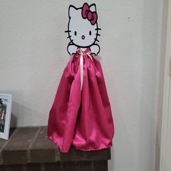 Hello Kitty Stand/ Foam Frame 