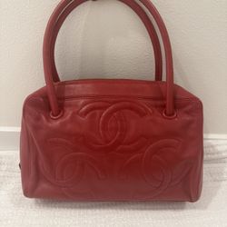 Chanel Vintage red Purse With COA