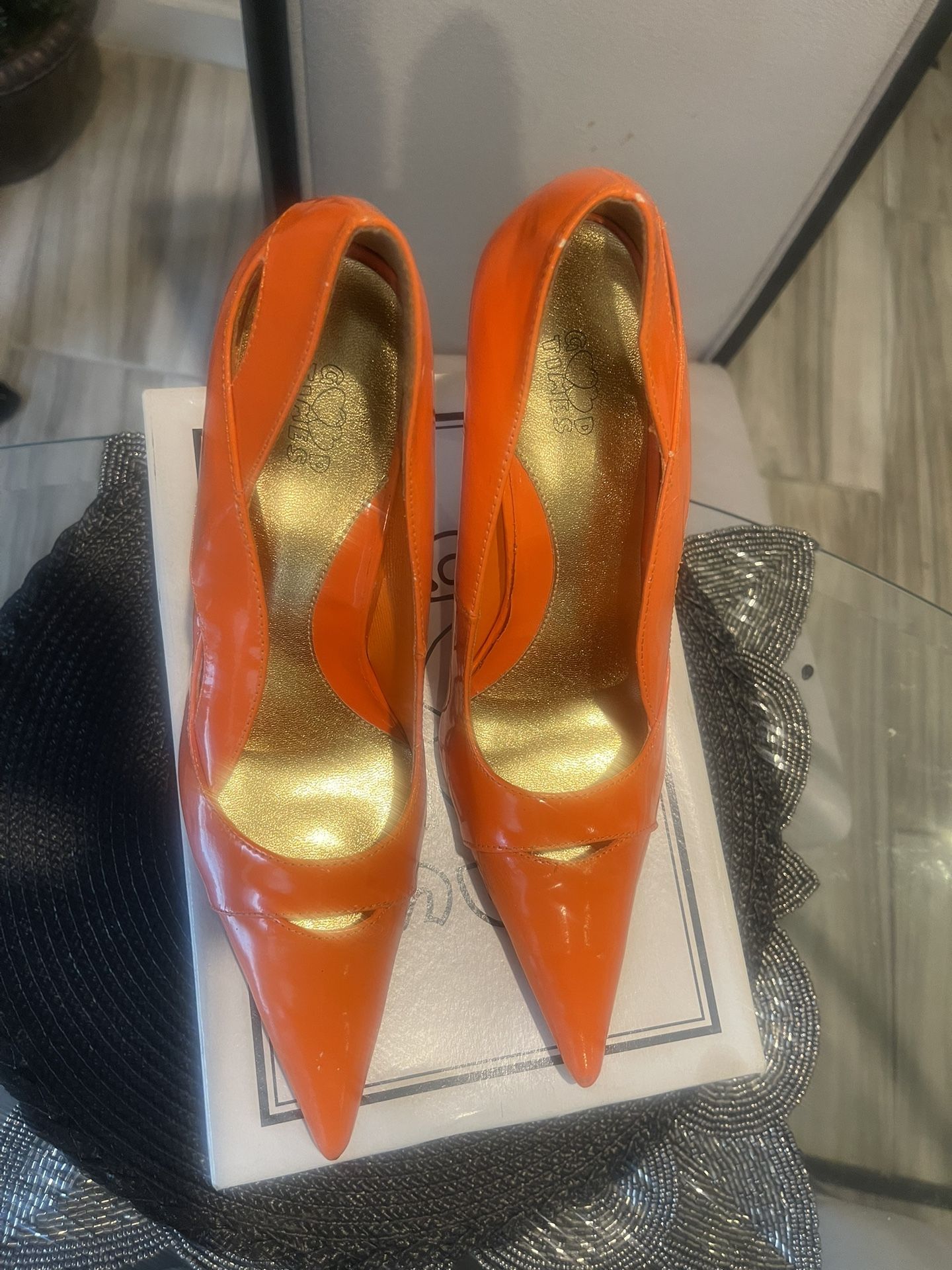 Orange