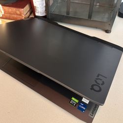 Lenovo LOQ Gaming Laptop 