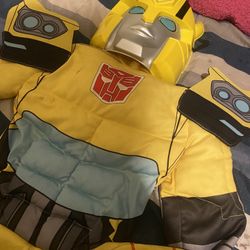Costume