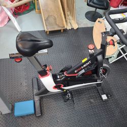 IC033 Pro Fit Belt Drive Indoor Cycling Bike by EFITMENT