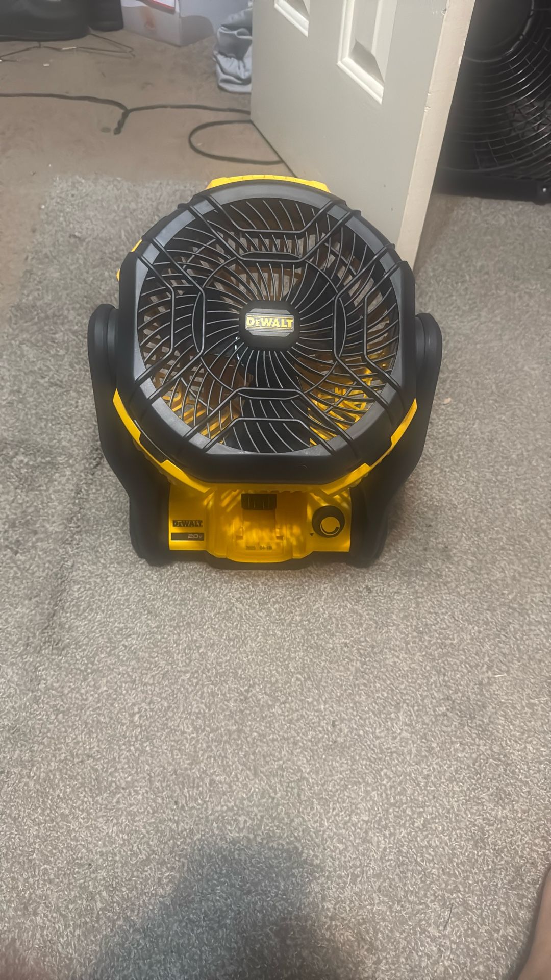 20v Dewalt Fan 