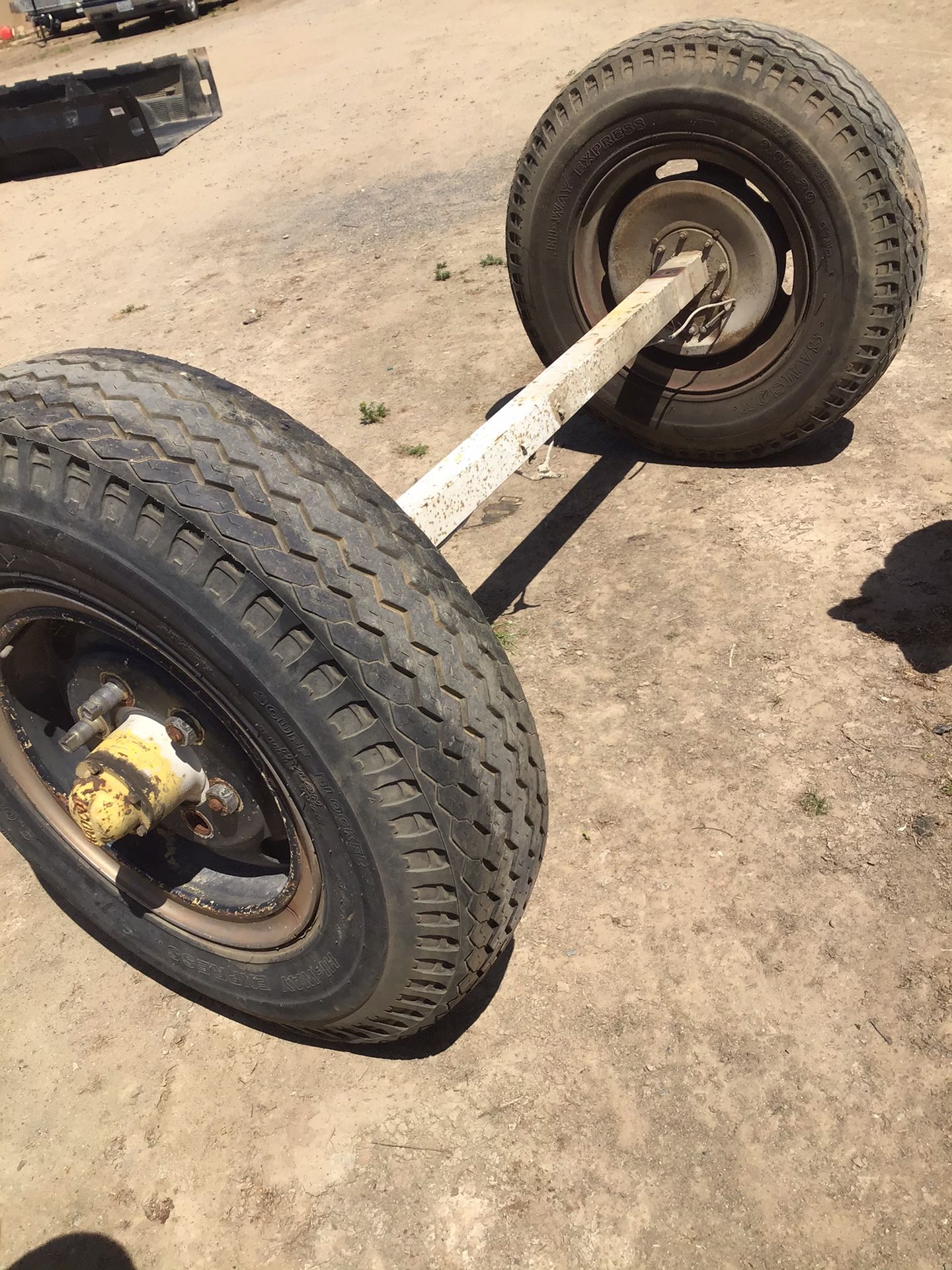 Heavy Duty Axle (Rolling Axle)