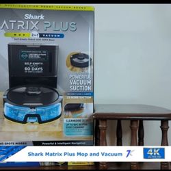 Brand New Shark Matrix Plus 2-1 Robo Cleaner 