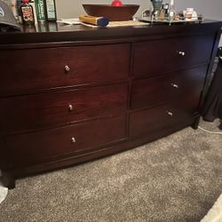 Matching Dresser An Nightstand 