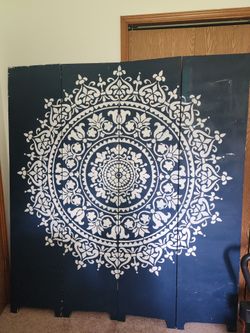 Wooden Syenciled Mandala Room Divider