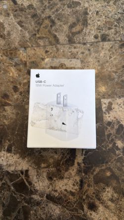 Apple USB-C 18w powered adapter