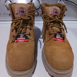 Brahma men's Bravo steel toe work boots. .. my wife bought them to me , they are size 8  but I felt them like size 9. that's why I'm selling them. The