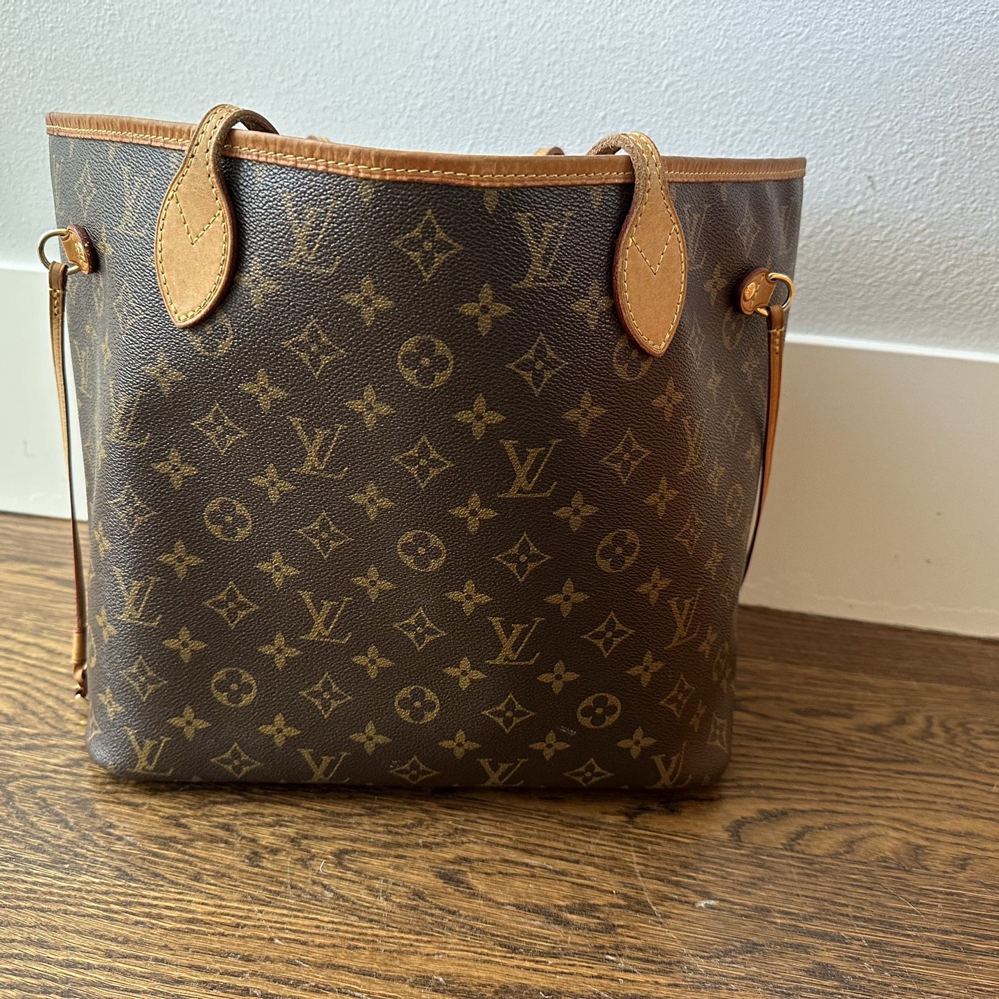 Louis Vuitton Bag Size MM