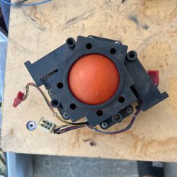 Crystal Castles Marvel Madness ?? Trackball Arcade Video Game Part 