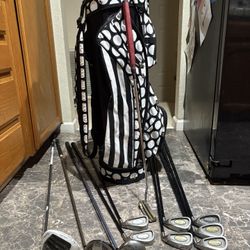 Women’s Beginner Right Handed Golf Club Set with Cart bag