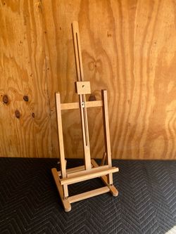 Kids Wooden Easel – Art & Chalkboard Stand