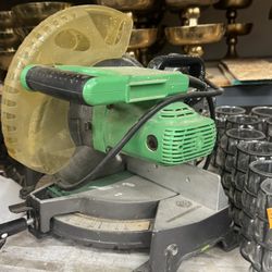 Hitachi 10” Compound Miter Saw 