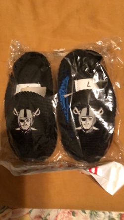 Kids size 7 slippers