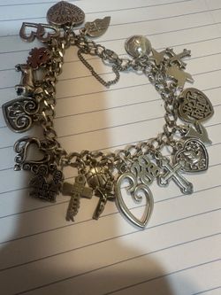 James Avery bracelete con 21 charms