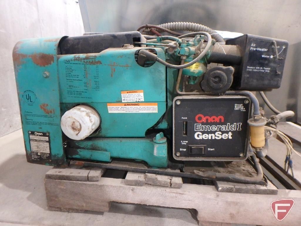 Onan Emerald 1 Genset 4kw Gas RV Generator.