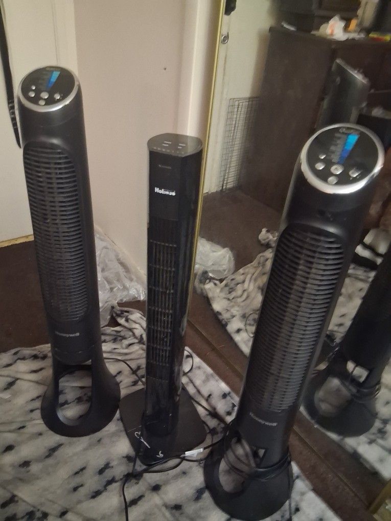 All 3 Tower Fan Honeywell No Remote But still work, excellent.