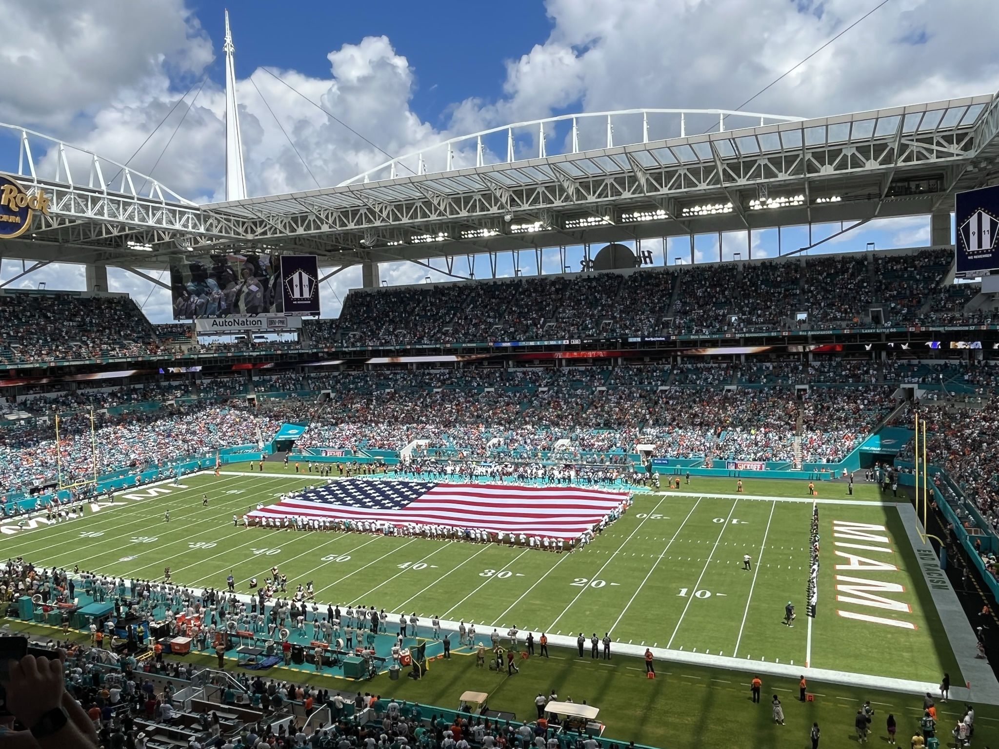 Buffalo Bills VS Miami Dolphins Tickets - GREAT SEATS for Sale in Pompano  Beach, FL - OfferUp