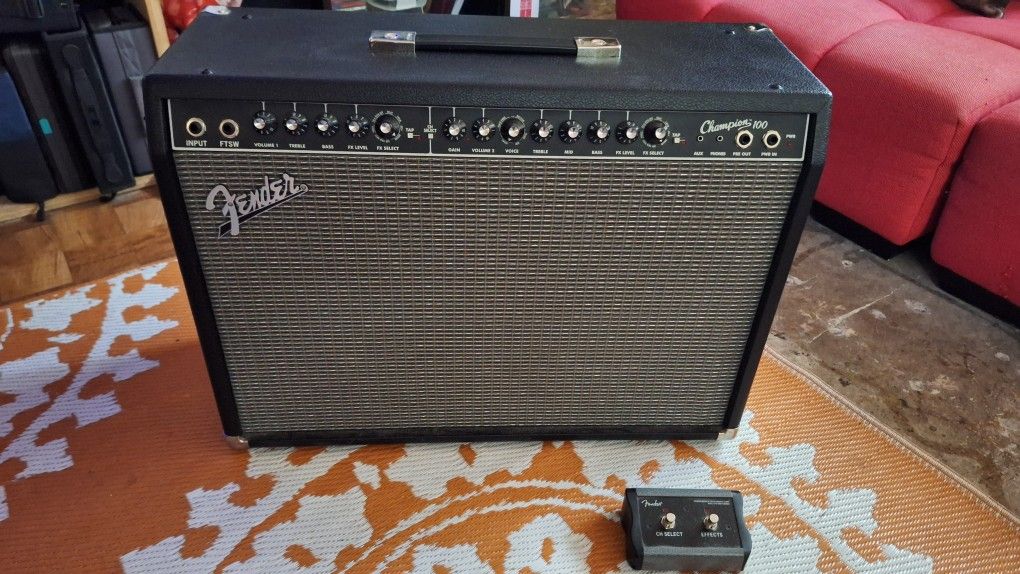 Fender Champion 100 Guitar AMP