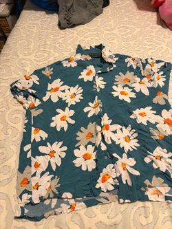 No Boundaries Floral Button-Up Shirt