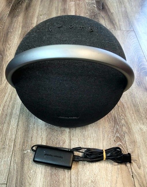 Harman Kardon Onyx Studio 7 Portable Stereo Bluetooth Speaker - Black -