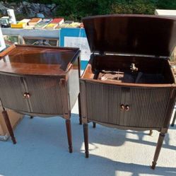 Antique Brunswick Panatrope Record Player with Record Case