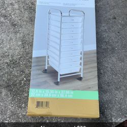 10 Drawer Rolling Cart