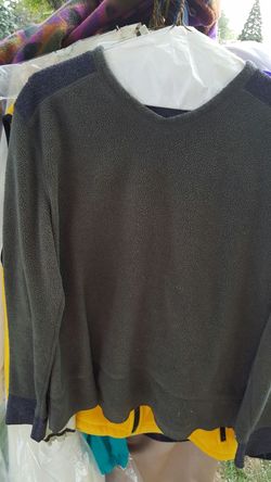 Gray teen girl large fleece, $3, Oregon
