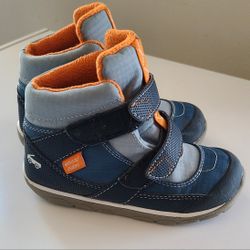 Boys Winter Boots Size 11