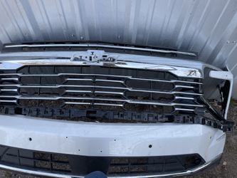 FRONT BOMPER 2025-2026 CHEVROLET TAHOE O SUBURBAN