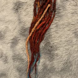 7 double ended red and turquoise synthetic dreadlocks
