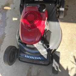 Honda Commercial Lawn Mower 