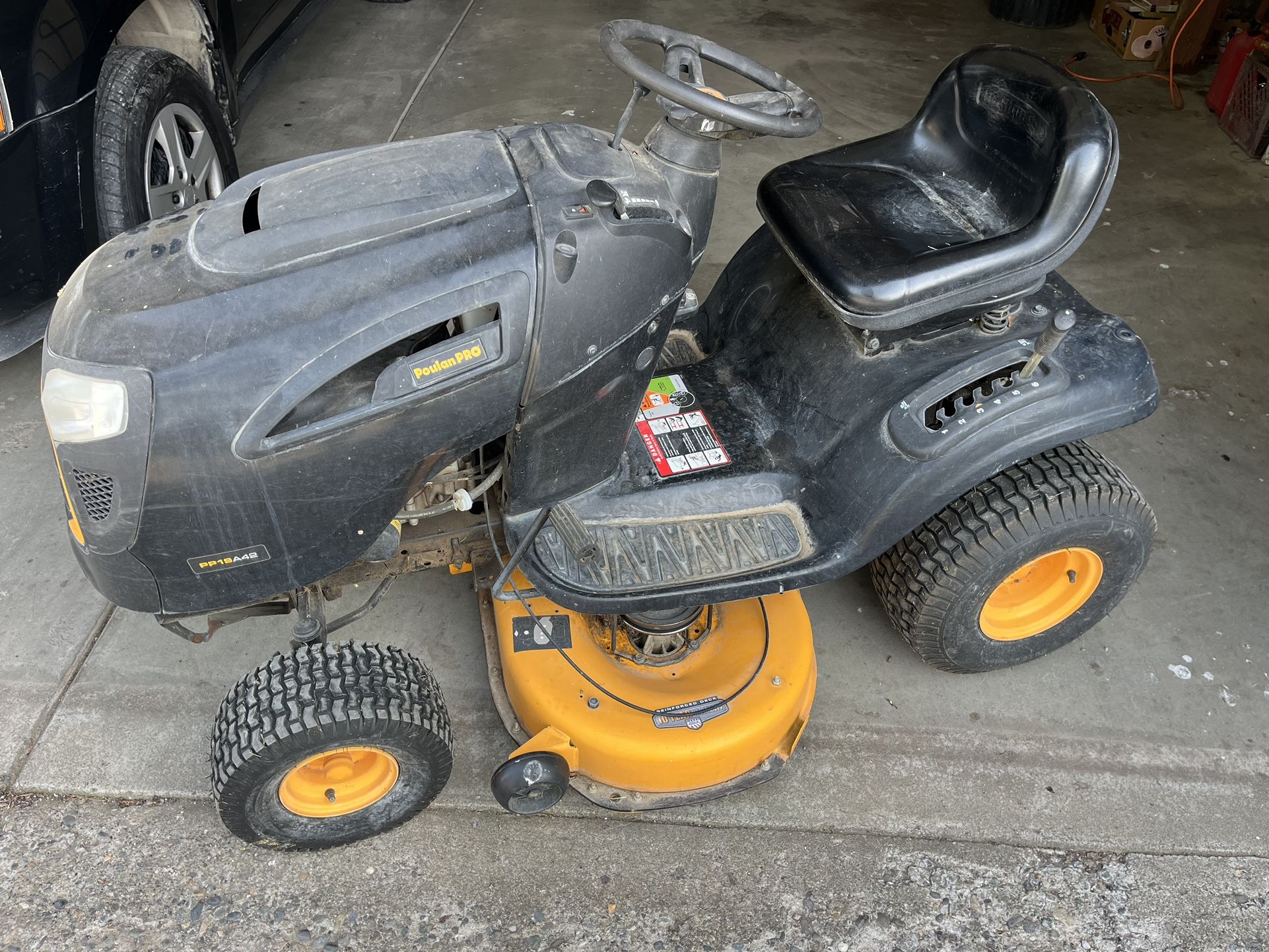 Poulan Pro Riding Mower