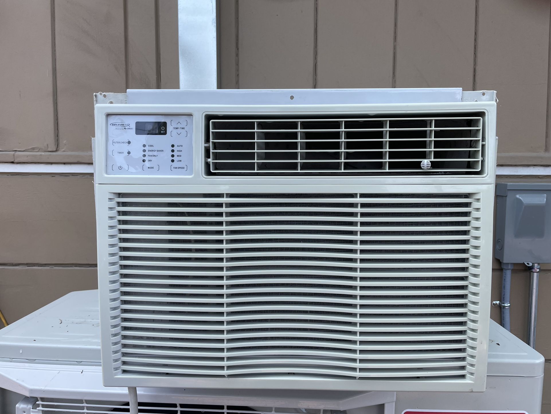 Air conditioner 12000 BTU