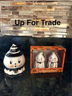 Johanna Parker Halloween Ceramics